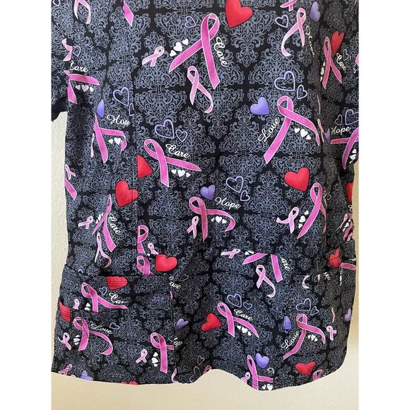 Scrubstar V Neck Breast Cancer Awareness Hearts Print Women's Scrub Top Size M - Picture 3 of 7